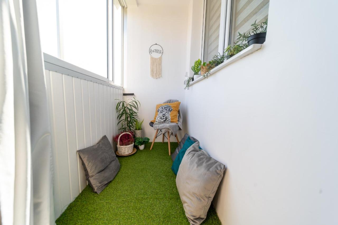 Metro Lux Home Apartment Warsaw Ngoại thất bức ảnh