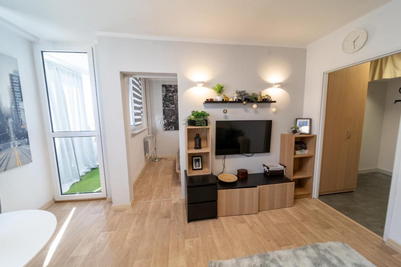 Metro Lux Home Apartment Warsaw Ngoại thất bức ảnh